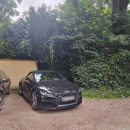 Charmant Appartement 2 Pieces Proche Disneyland Villeneuve-Saint-Denis المظهر الخارجي الصورة